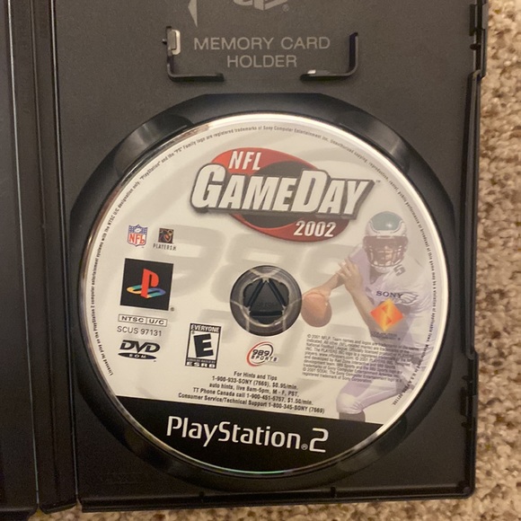 PS2 NFL Gameday 2002 DVD - Original Case & Guidebook - DVD in Great Shape!! - Picture 4 of 5